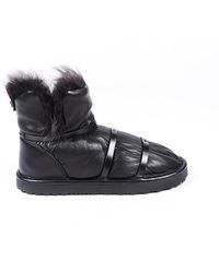 stuart weitzman janica boots