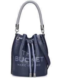 Donna Borse da Borse e borsette a secchiello da Borsa The Leather Bucket di Marc Jacobs in Blu 