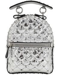 Valentino Garavani Mini Rucksack Aus Laminiertem Leder "spike" - Mettallic