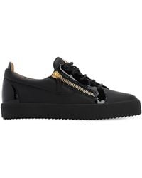 giuseppe zanotti sale