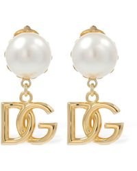 Dolce & Gabbana - ゴールド フェイクパール ロゴ イヤリング - Lyst