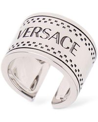 Versace - Anello logo in metallo - Lyst