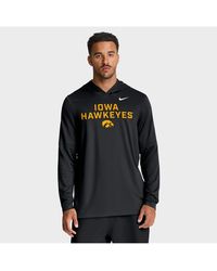 Nike - Iowa Hawkeyes 2025 Sideline Performance Long Sleeve Hoodie T-shirt - Lyst