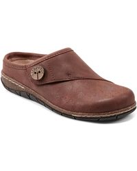 Earth - Ezra Button Wrap Slip-on Clogs - Lyst