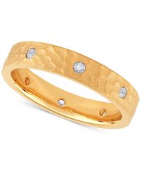 Macy's - Diamond Studded Textured Band (1/4 Ct. T.w. - Lyst