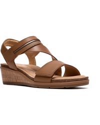 Clarks - Kacha Wave Round Toe Sandals - Lyst