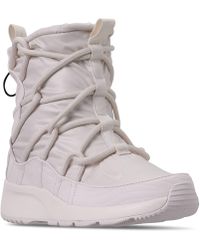 women's nike boots with fur