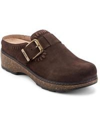 Earth - Kay Stitched Round Toe Clogs - Lyst