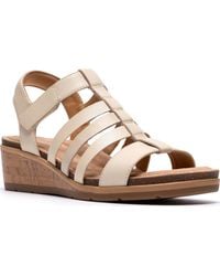 Clarks - Kacha Step Round Toe Sandals - Lyst