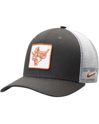 Nike Classic99 SFS Trucker Hat.