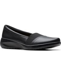 Clarks - Kaetlyn Rhea Round Toe Loafers - Lyst