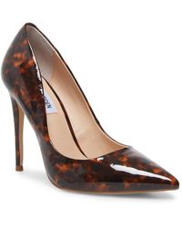 steve madden daisie studded pump