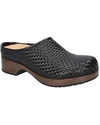 Easy Street - Easy Works Soliea Slip Resistant Clogs - Lyst
