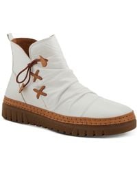 Spring Step - Azura Vandis Ruched Leather Ankle Bootie - Lyst