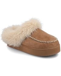 Journee Collection - Taran Round Toe Clog Slippers - Lyst