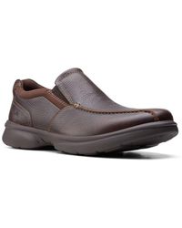 clarks vanek step black