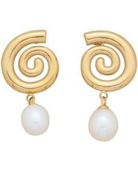 st. Moran - Tarnish-resistant Natural Freshwater Imitation Pearl Swirl Statement Athena Earring - Lyst