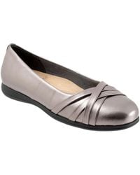 Trotters - Daphne Flat - Lyst