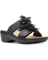 Clarks - Merliah Raelyn Flower-detail Wedge Heel Platform Sandals - Lyst