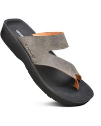 AEROTHOTIC - Odal Split Toe Arch Support Sandals - Lyst