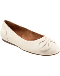 Softwalk - Sofia Flat - Lyst