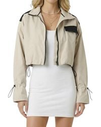 Modenaire - Cropped Zip-front Contrast-pocket Jacket - Lyst