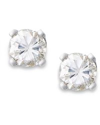 Macy's - Round-cut Diamond Earrings In 10k Gold (1/6 Ct. T.w.) - Lyst