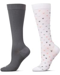 Wellfit - 2 Pair Pack Hearts/ Solid Compression Socks - Lyst
