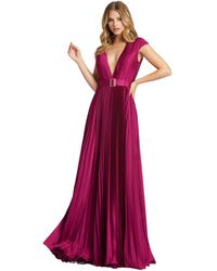 Mac Duggal - Ieena Pleated Plunge Neck Belted Satin Gown - Lyst