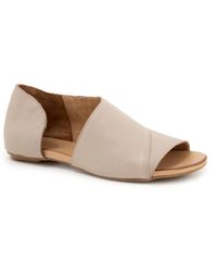 BUENO - Kylie Sandal - Lyst