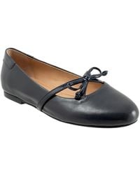 Trotters - Carissa Flat - Lyst
