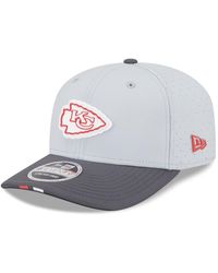 KTZ - Gray/graphite Kansas City Chiefs 2025 Nfl Training Camp 9seventy Adjustable Hat - Lyst