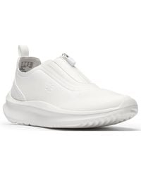 Clarks - Solevana Bay Slip-on Round Toe Sneakers - Lyst