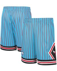Checkered bulls shorts clearance