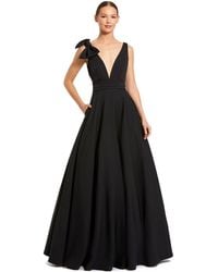 Mac Duggal - Crepe Sleeveless Plunge Neck Ballgown With Bow Dresses - Lyst