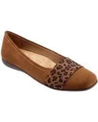 Trotters - Samantha Flat - Lyst