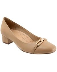 Trotters - Dakota Pumps - Lyst