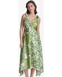 BCBGMAXAZRIA - Printed V-neck Polyester Hem Dress - Lyst