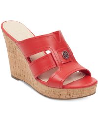 red guess wedges
