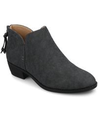 Journee Collection - Livvy Side Split Ankle Booties - Lyst