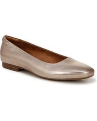 Naturalizer - Kelly-ballet Square Toe Flats - Lyst