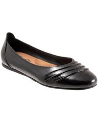 Softwalk - Safi Flat - Lyst