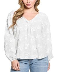 Guess - Textured Floral V-neck Top - Lyst