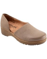 Softwalk - Addie Clog - Lyst