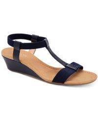 alfani shoes womens sandals