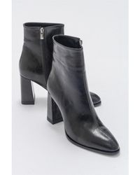 Prologue Shoes - Jewel High Heel Boot - Lyst