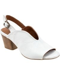 BUENO - Clare Pump - Lyst