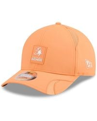 KTZ - Tampa Bay Buccaneers 2025 Sideline Throwback M-crown 9forty Adjustable Hat - Lyst
