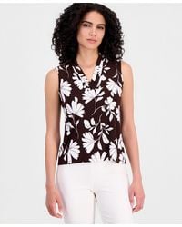 Anne Klein - Triple-pleat V-neck Sleeveless Top - Lyst