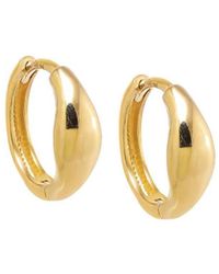 By Adina Eden - Solid Center Graduated huggie Earring 14k - Lyst